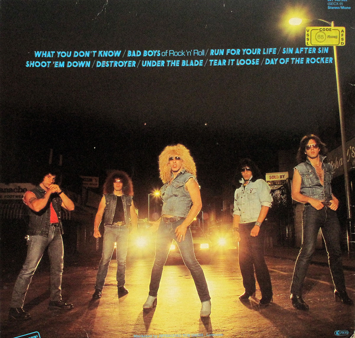 High Resolution Photos of twisted sister under blade secret records 